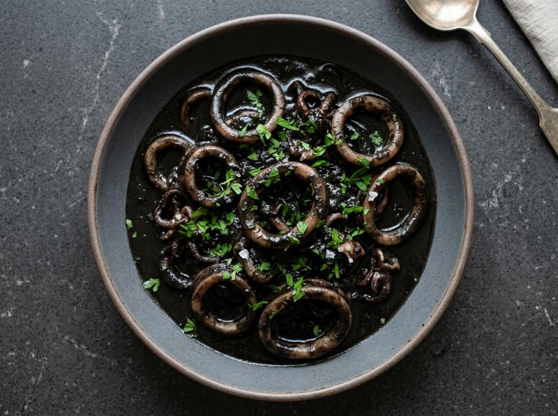 Calamares en su Tinta en Thermomix (Tiernos y con Salsa Reducida Tradicional)
